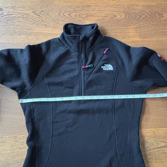 The North Face Summit Series Pullover - Picture 4 of 7